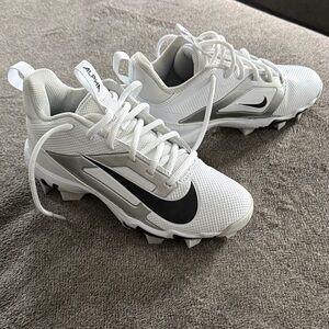Nike Alpha White and Black Sports Cleats